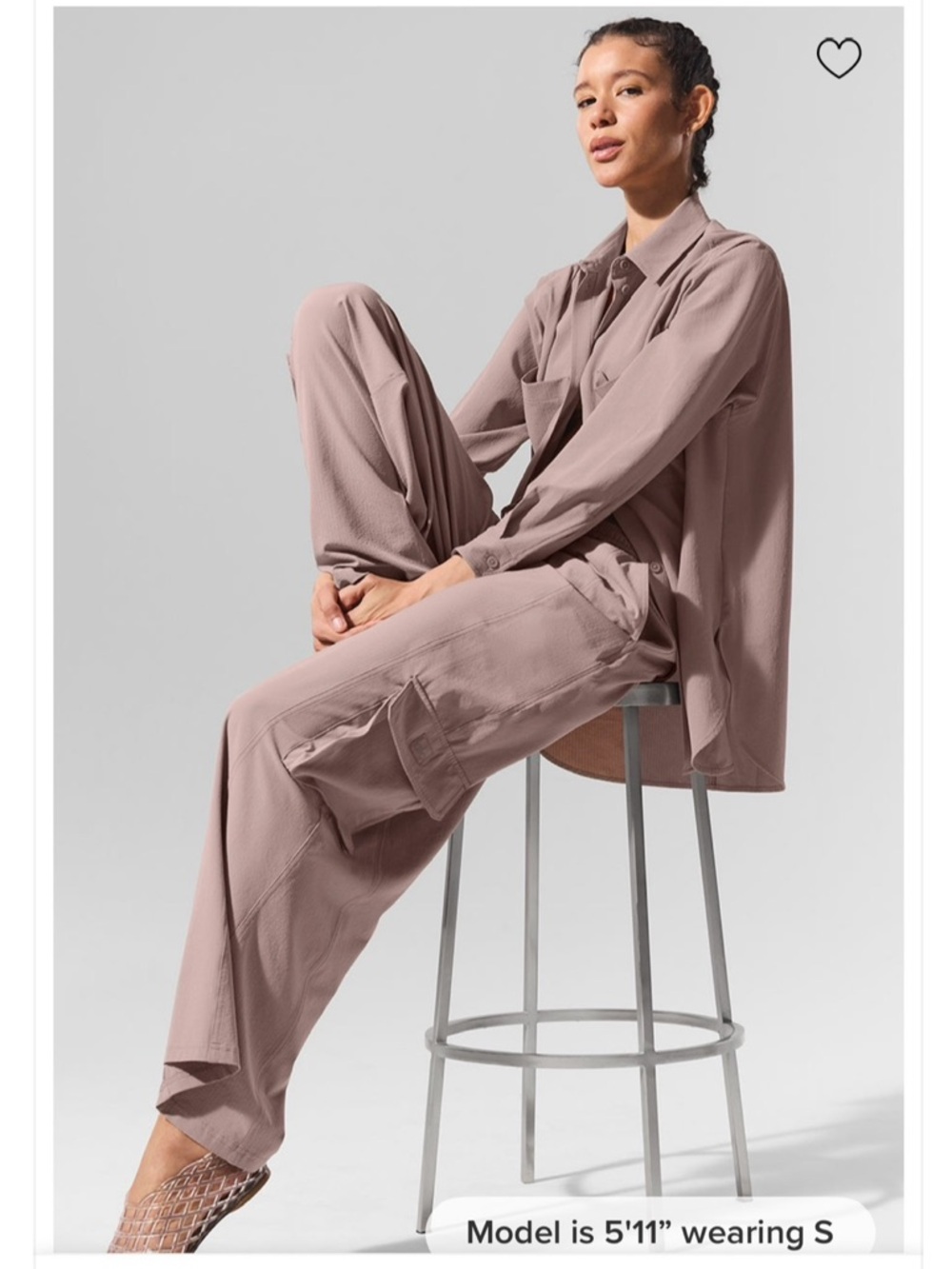 ALO Yoga Wide Leg Cargo Pants in Dusty Rose - Picture 2 of 7